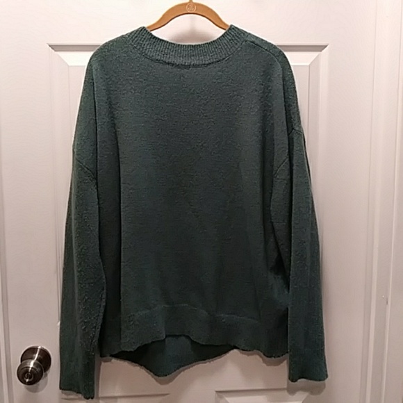 Sweater - Picture 3 of 4